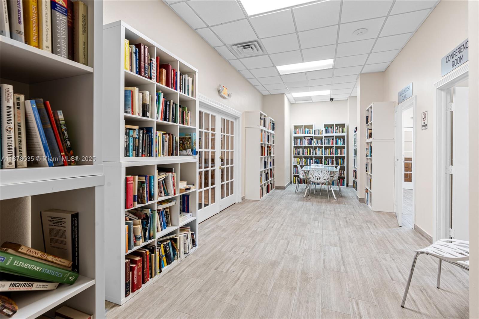 SEA AIR TOWERS CONDO - Residential