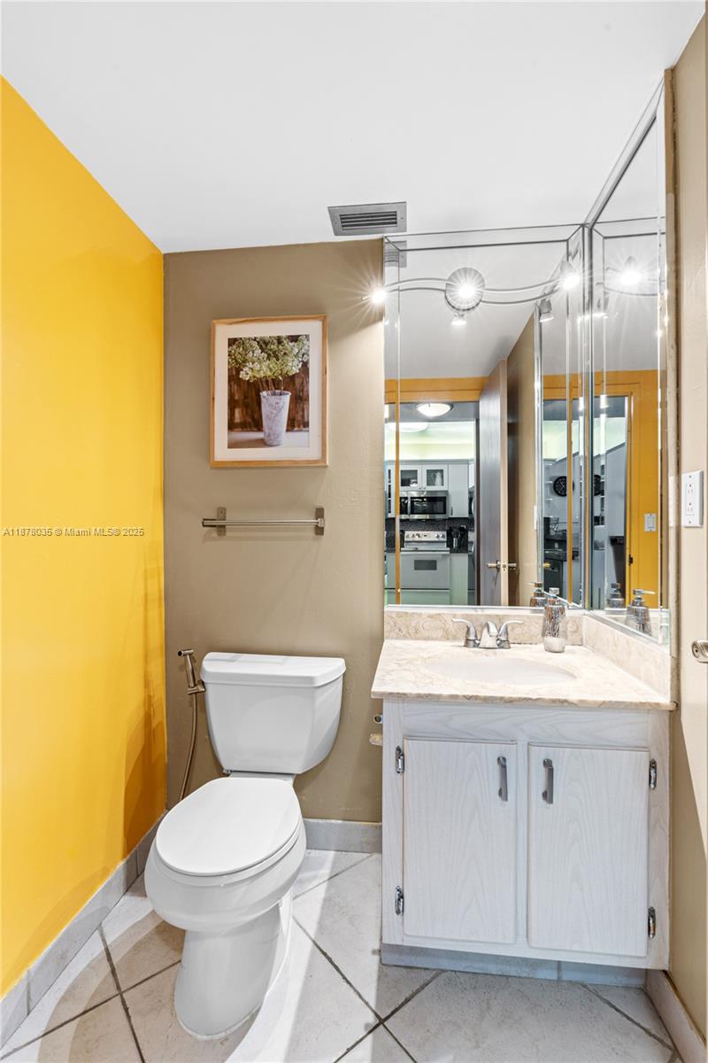 SEA AIR TOWERS CONDO - Residential