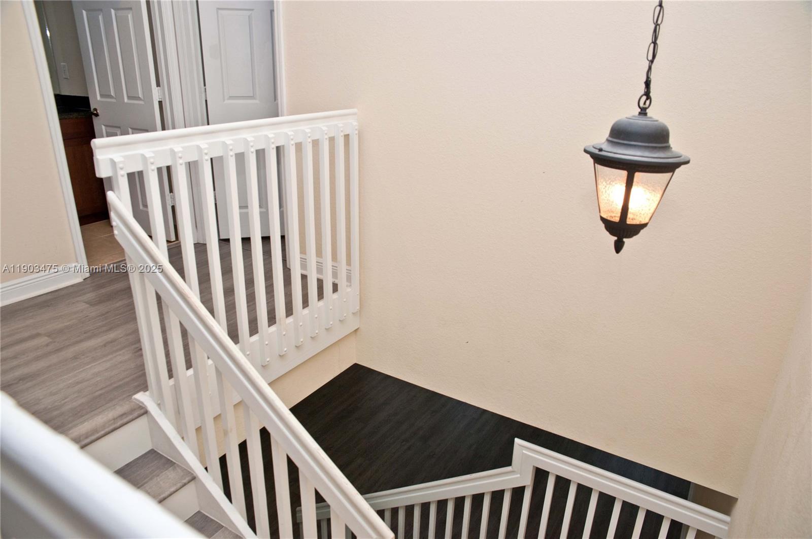 MEADOW PINES - Residential Lease