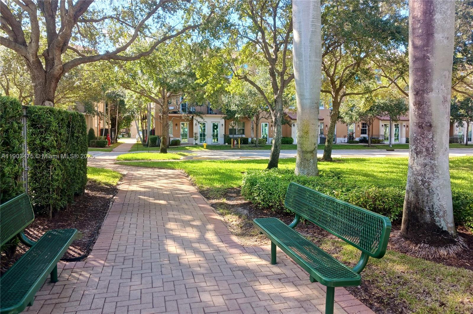 MEADOW PINES - Residential Lease