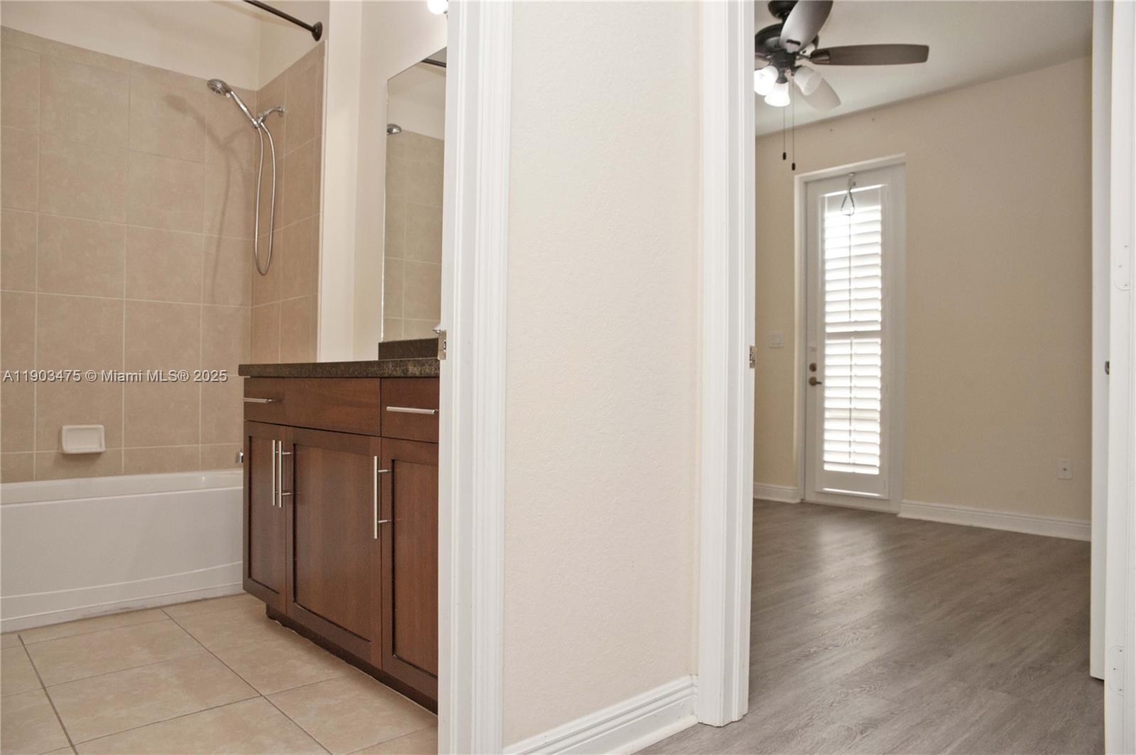 MEADOW PINES - Residential Lease