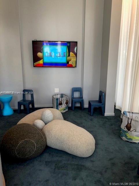 SLS LUX - Residential