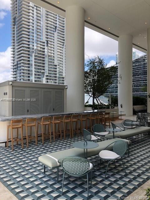 SLS LUX - Residential