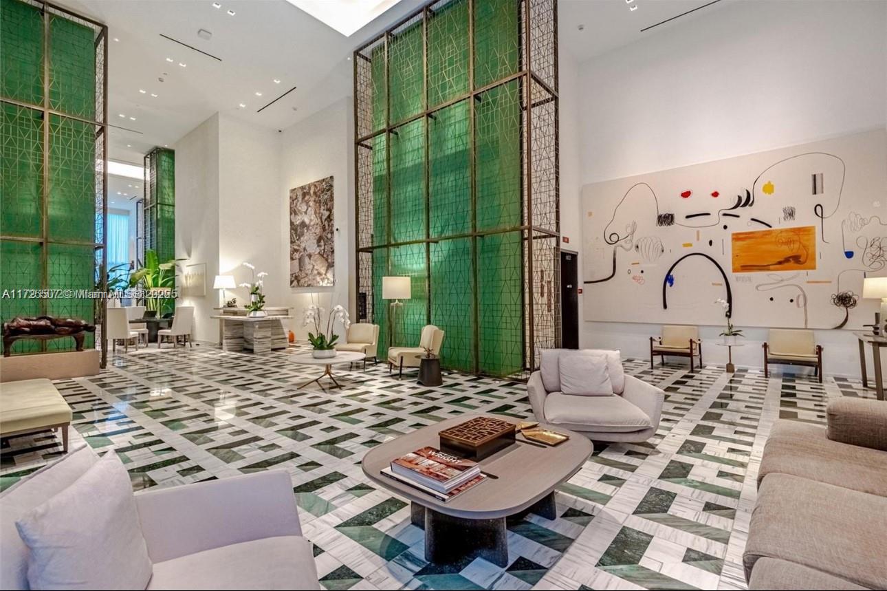 SLS LUX - Residential