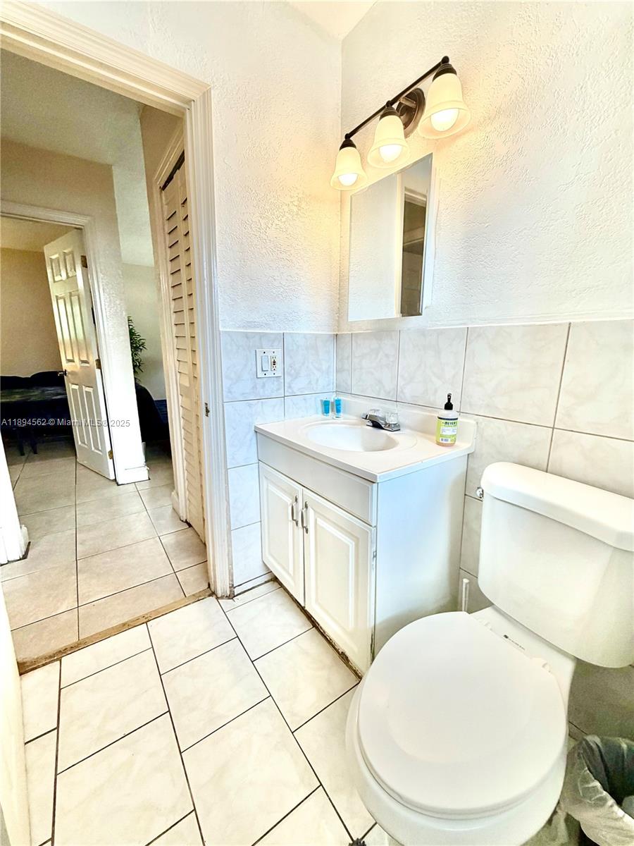 NORTH DANIA HEIGHTS - Residential Lease