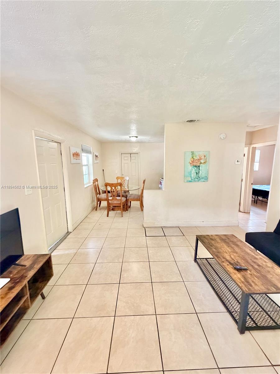 NORTH DANIA HEIGHTS - Residential Lease