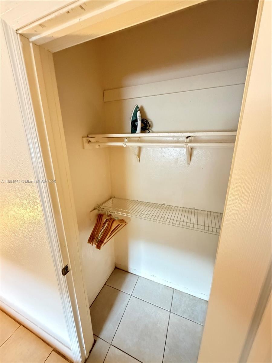 NORTH DANIA HEIGHTS - Residential Lease