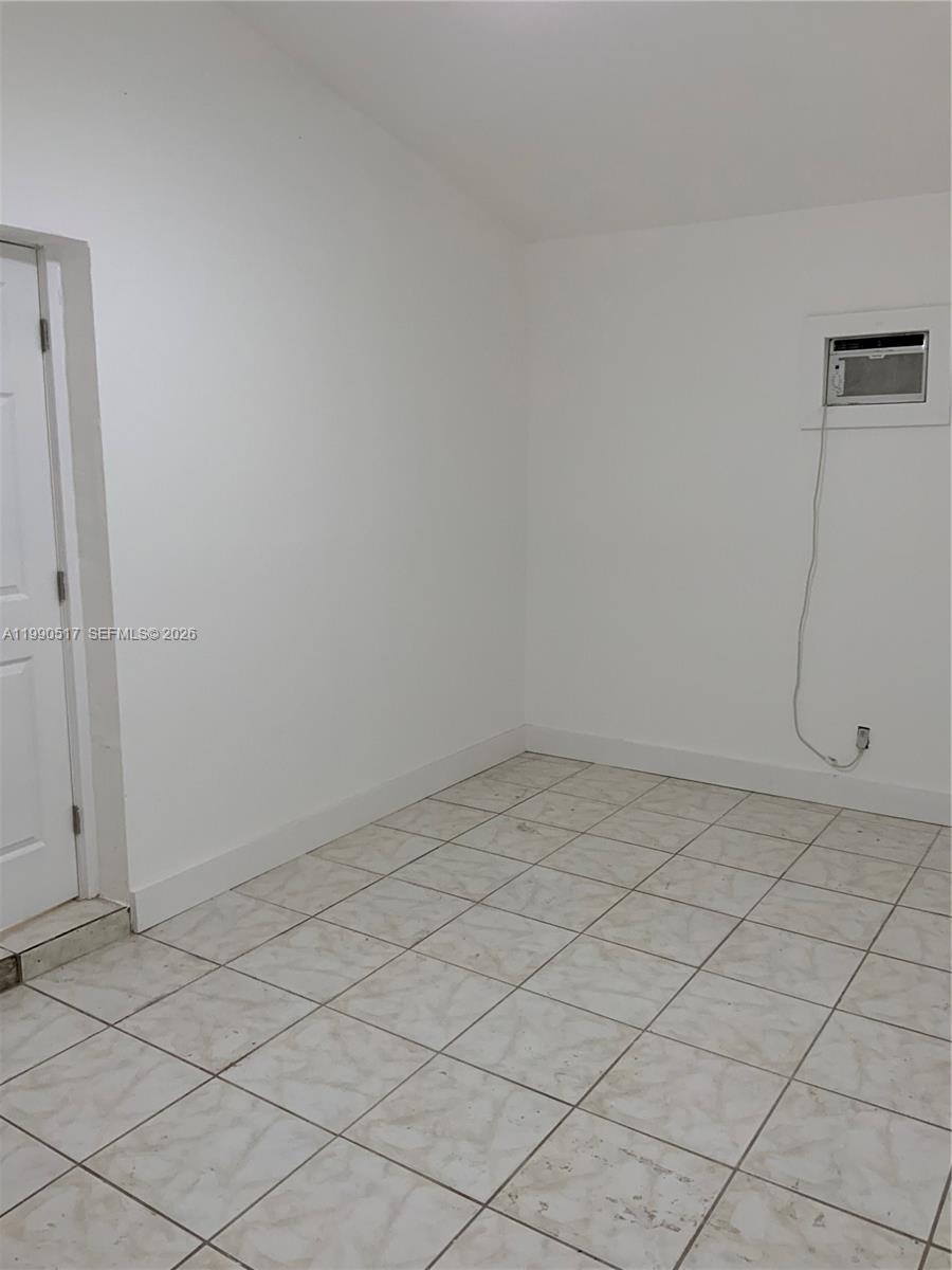 WINDWARD ESTS SEC 2 - Residential