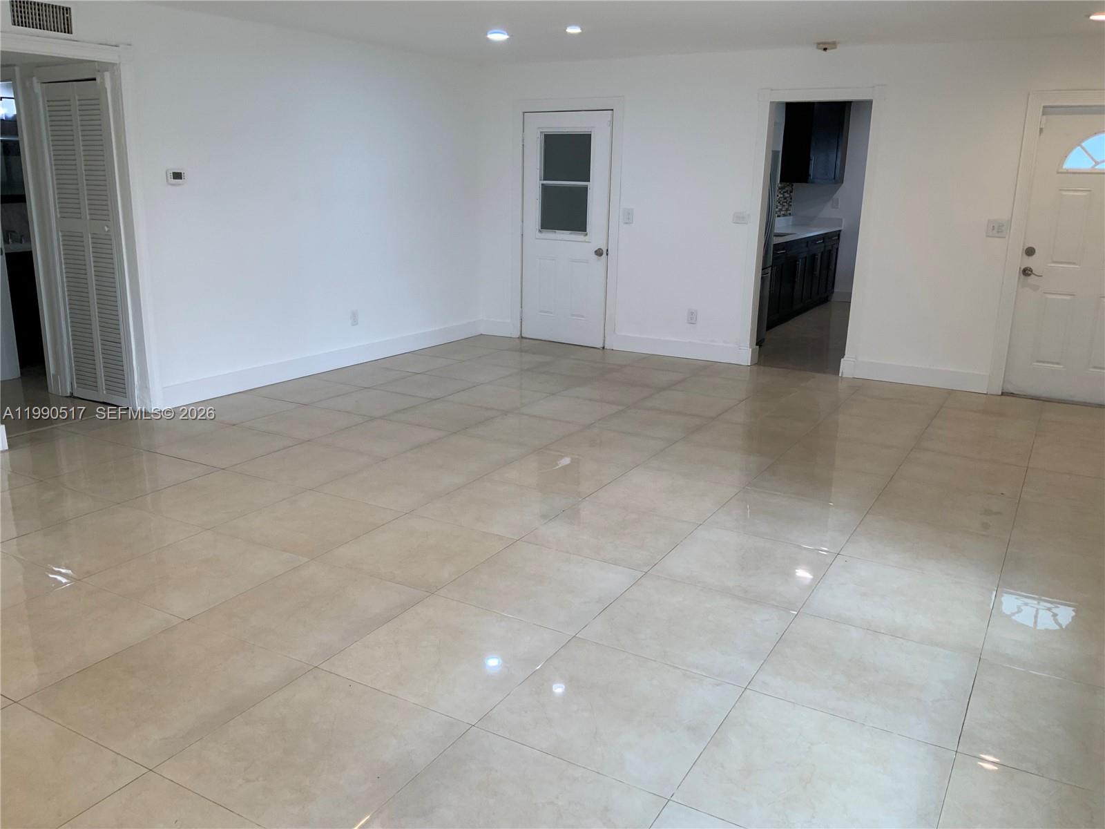 WINDWARD ESTS SEC 2 - Residential