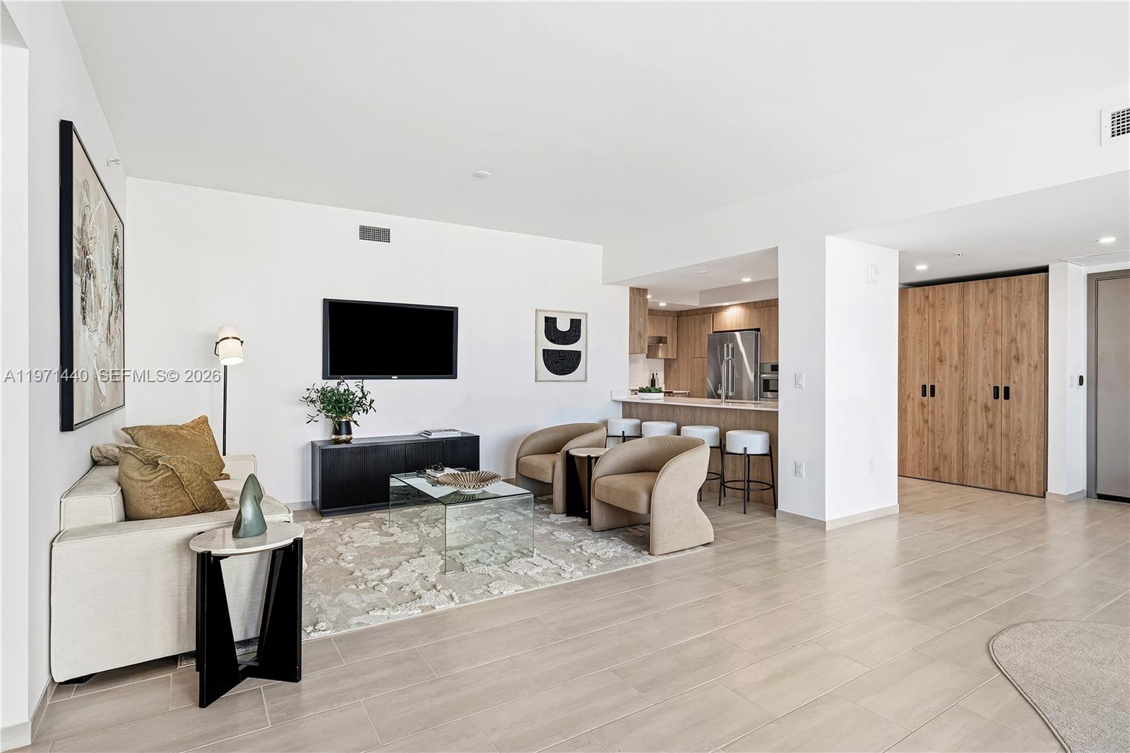 BAY HARBOR ISLAND - Residential Lease