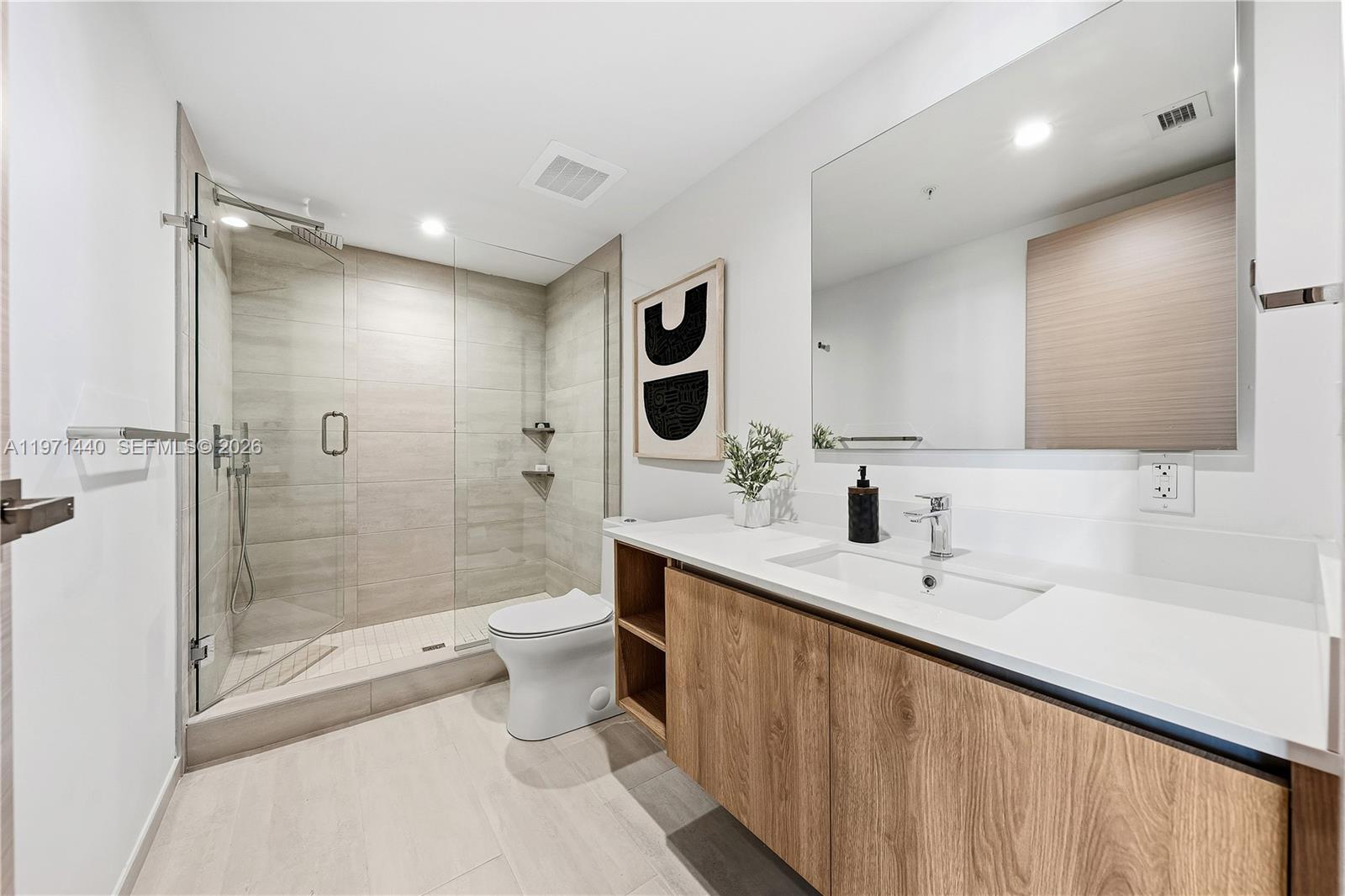 BAY HARBOR ISLAND - Residential Lease