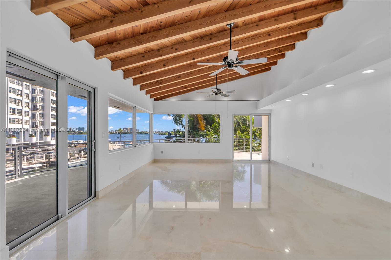 SAN SOUCI ESTATES - Residential Lease