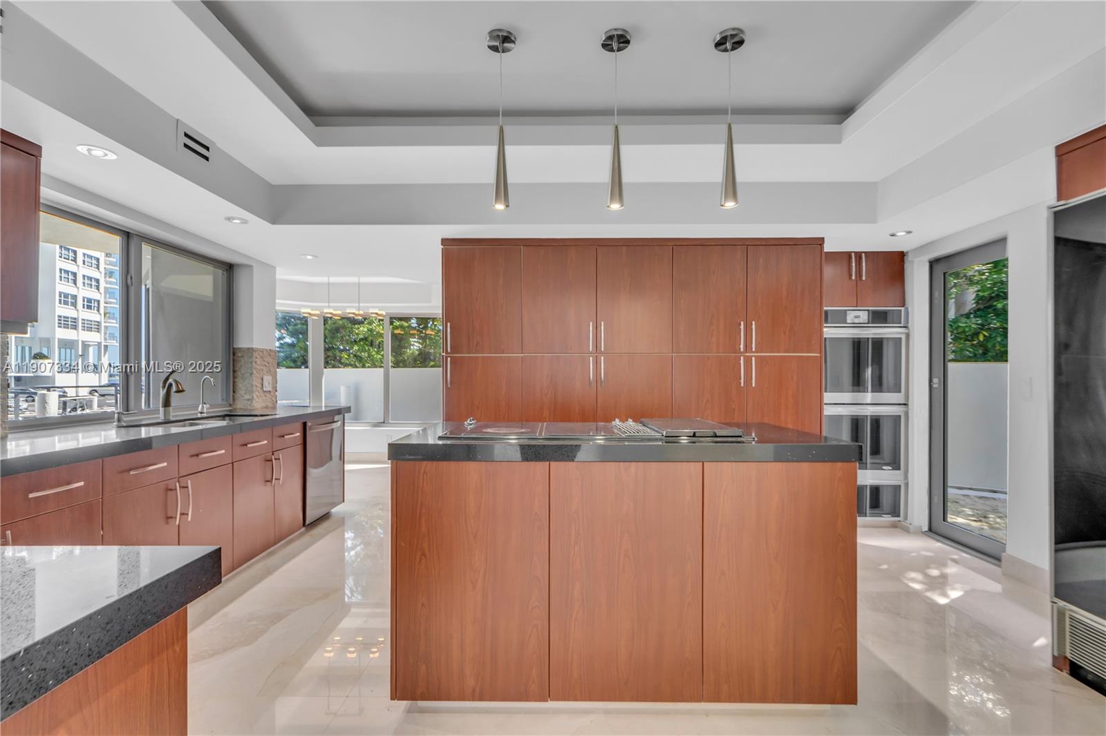 SAN SOUCI ESTATES - Residential Lease