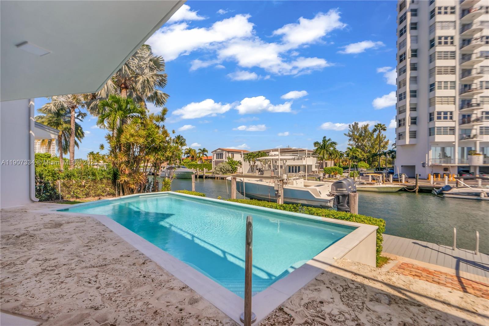 SAN SOUCI ESTATES - Residential Lease