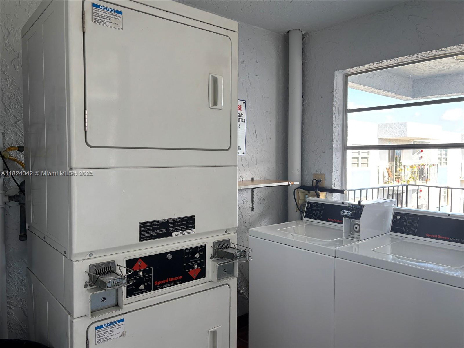 TREASURY CONDO THE - Residential