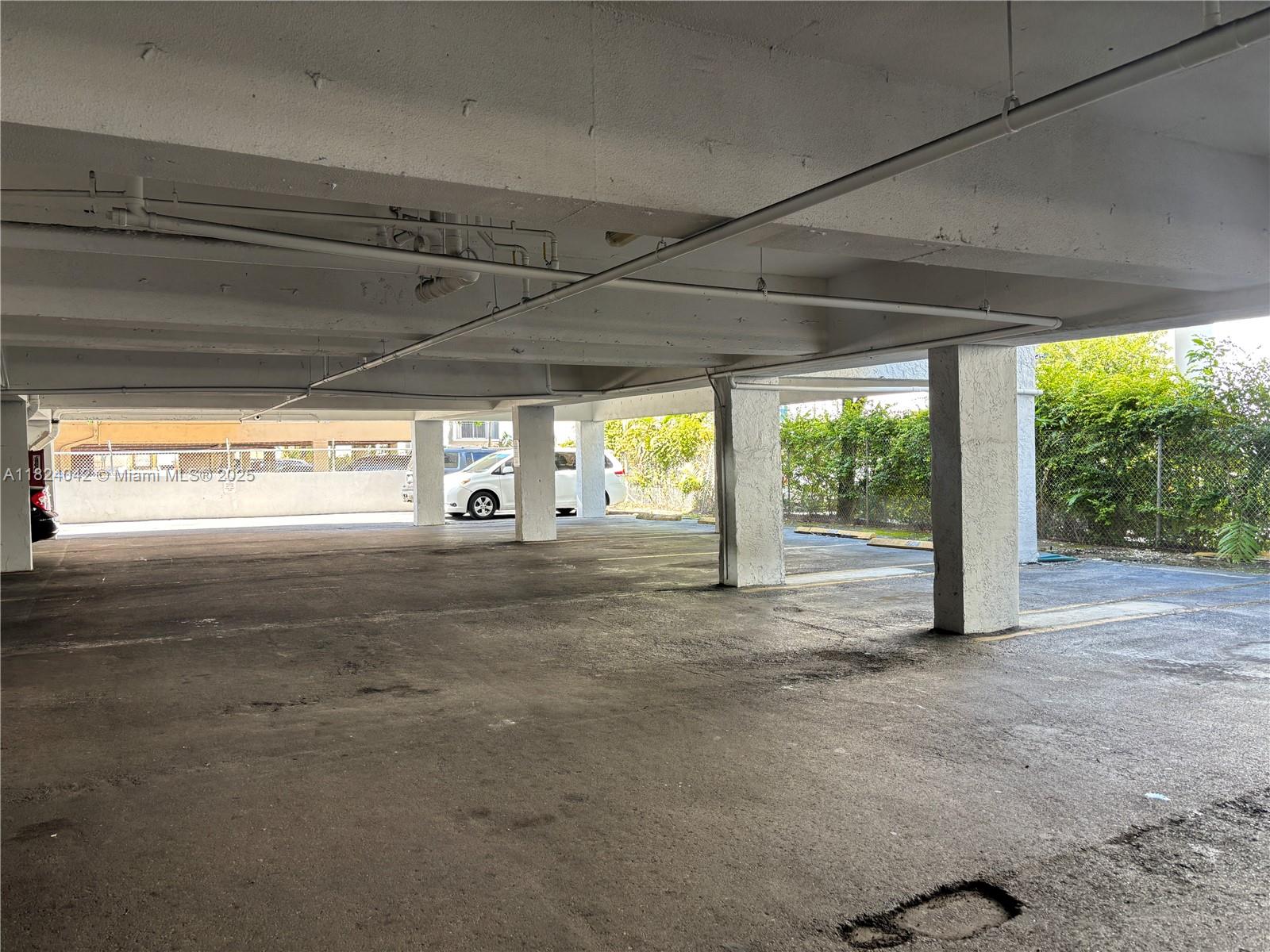 TREASURY CONDO THE - Residential