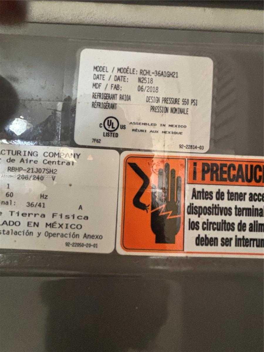 TREASURY CONDO THE - Residential