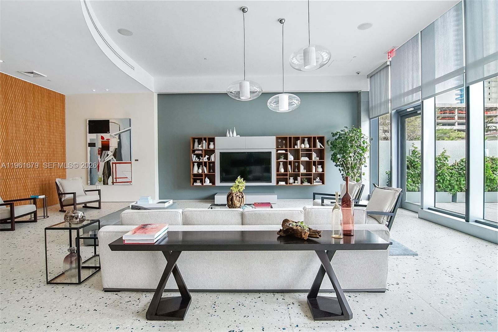 ICON BAY CONDO - Residential Lease
