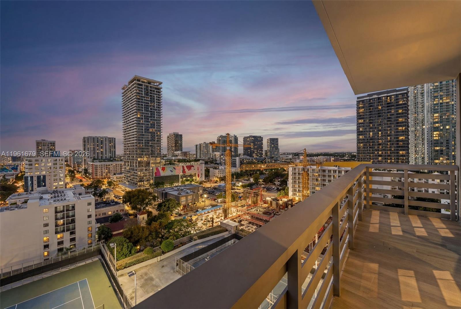 ICON BAY CONDO - Residential Lease