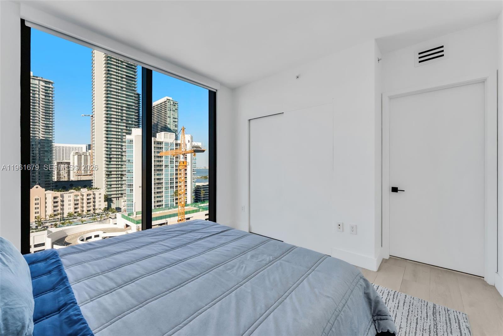 ICON BAY CONDO - Residential Lease