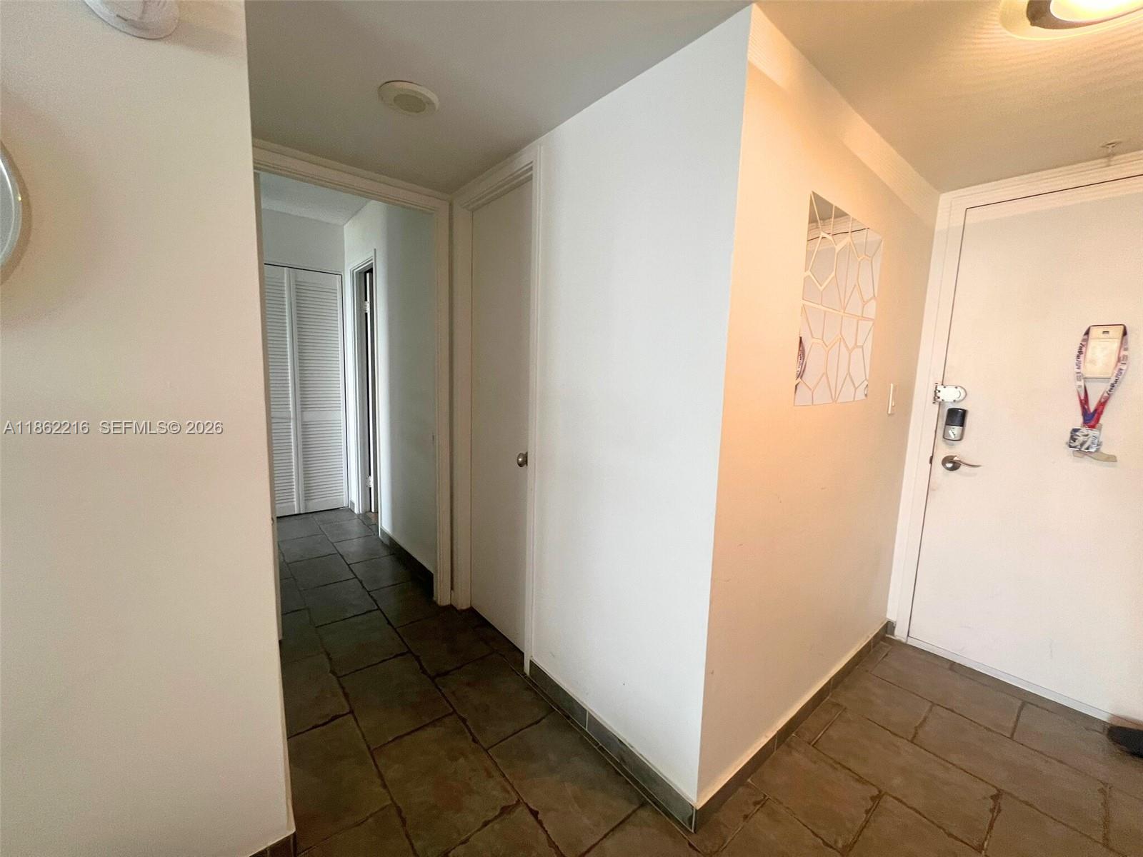 COMMODORE PLAZA CONDO - Residential