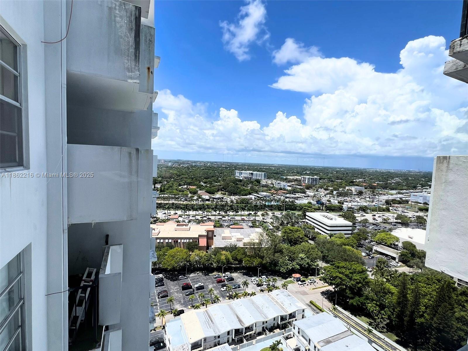 COMMODORE PLAZA CONDO - Residential