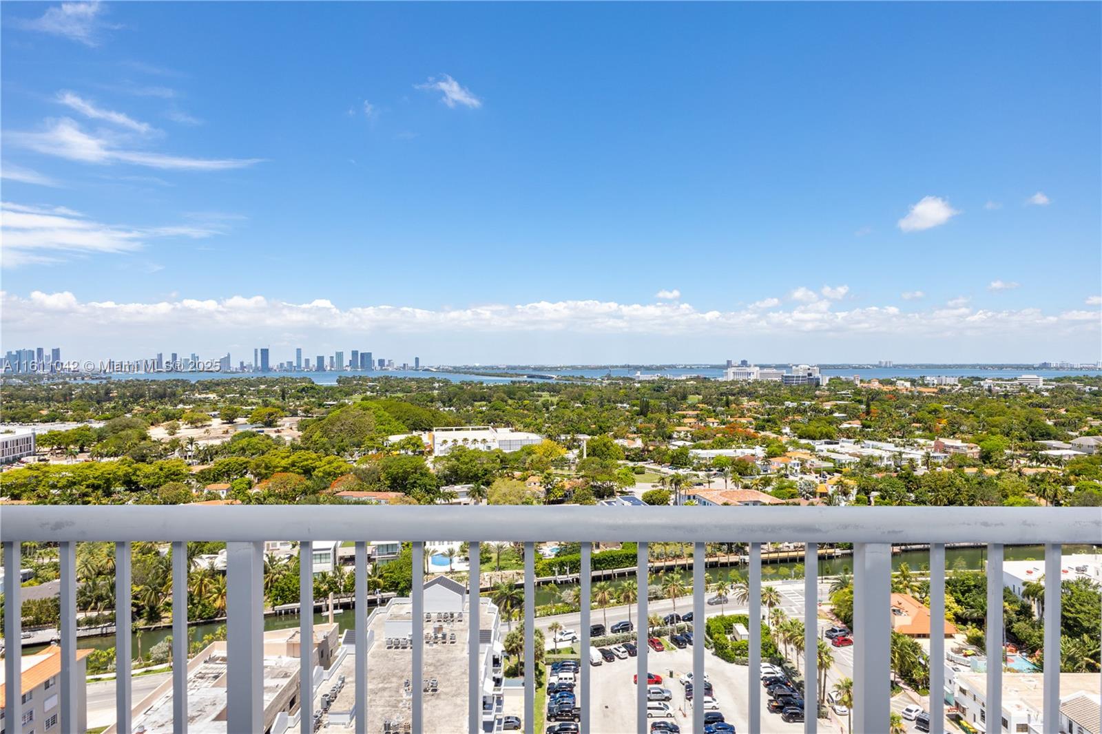 MIRASOL OCEAN TOWERS COND - Residential