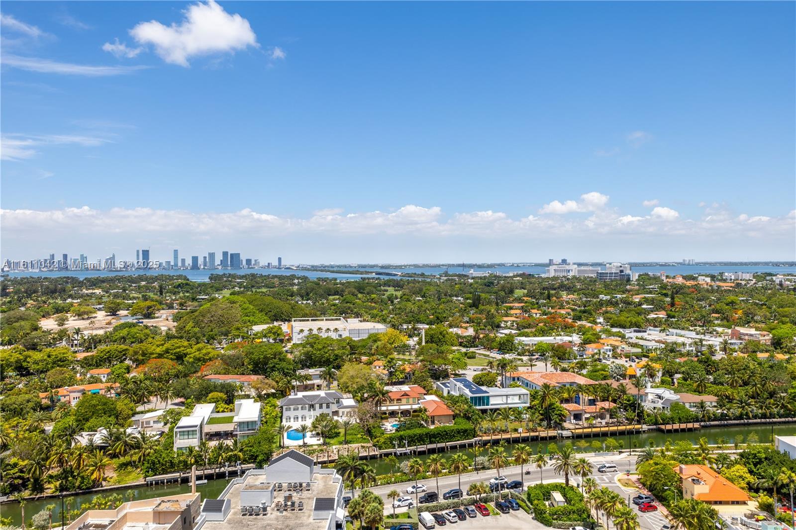Property for Sale at 2655 Collins Ave 2302, Miami Beach, Miami-Dade County, Florida - Bedrooms: 2 
Bathrooms: 2  - $1,350,000