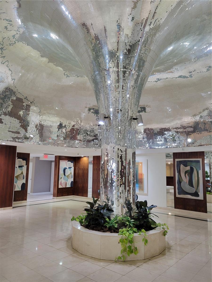 MIRASOL OCEAN TOWERS COND - Residential