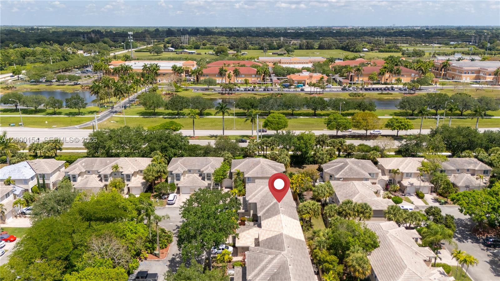 PEMBROKE ISLES 1 - Residential