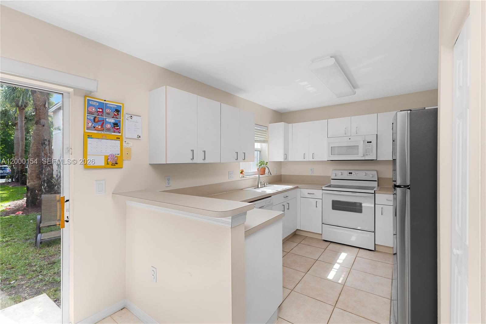PEMBROKE ISLES 1 - Residential