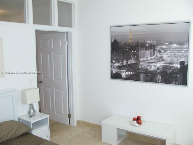 1218 DREXEL CONDO - Residential Lease