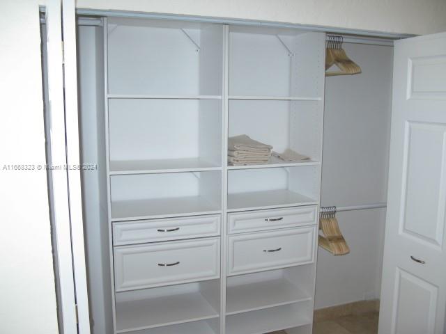 1218 DREXEL CONDO - Residential Lease