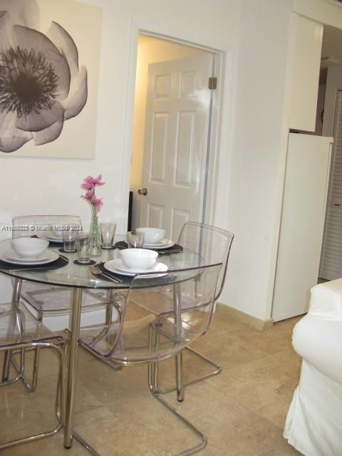 1218 DREXEL CONDO - Residential Lease