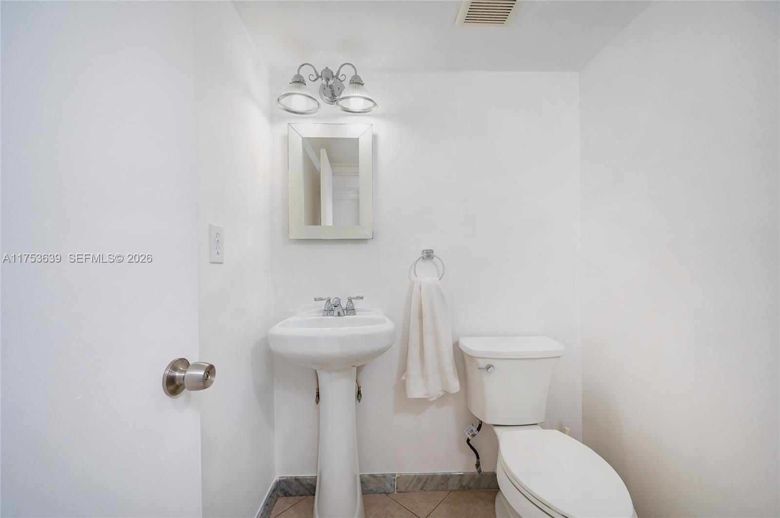 LAKE POINT TOWER CONDOMIN - Residential