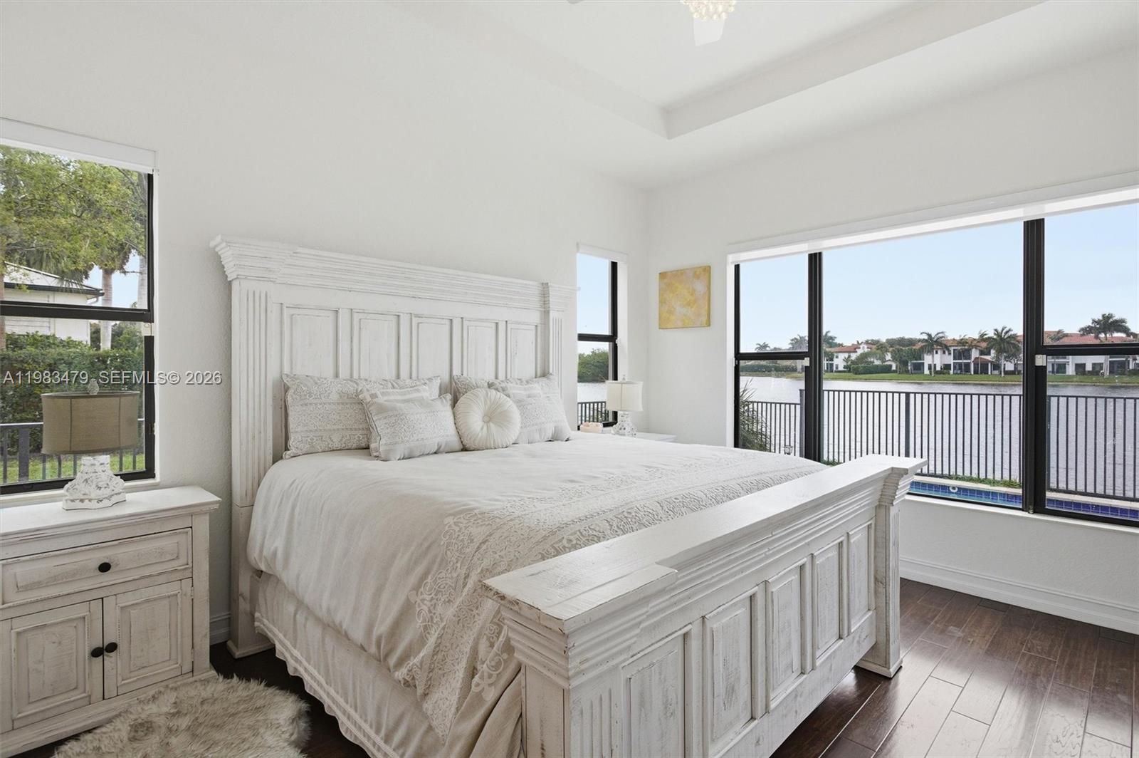 PEMBROKE LAKES SOUTH - Residential