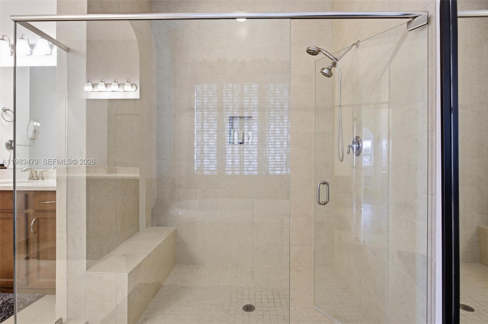 PEMBROKE LAKES SOUTH - Residential