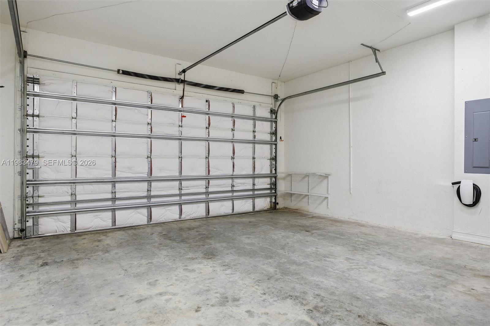 PEMBROKE LAKES SOUTH - Residential