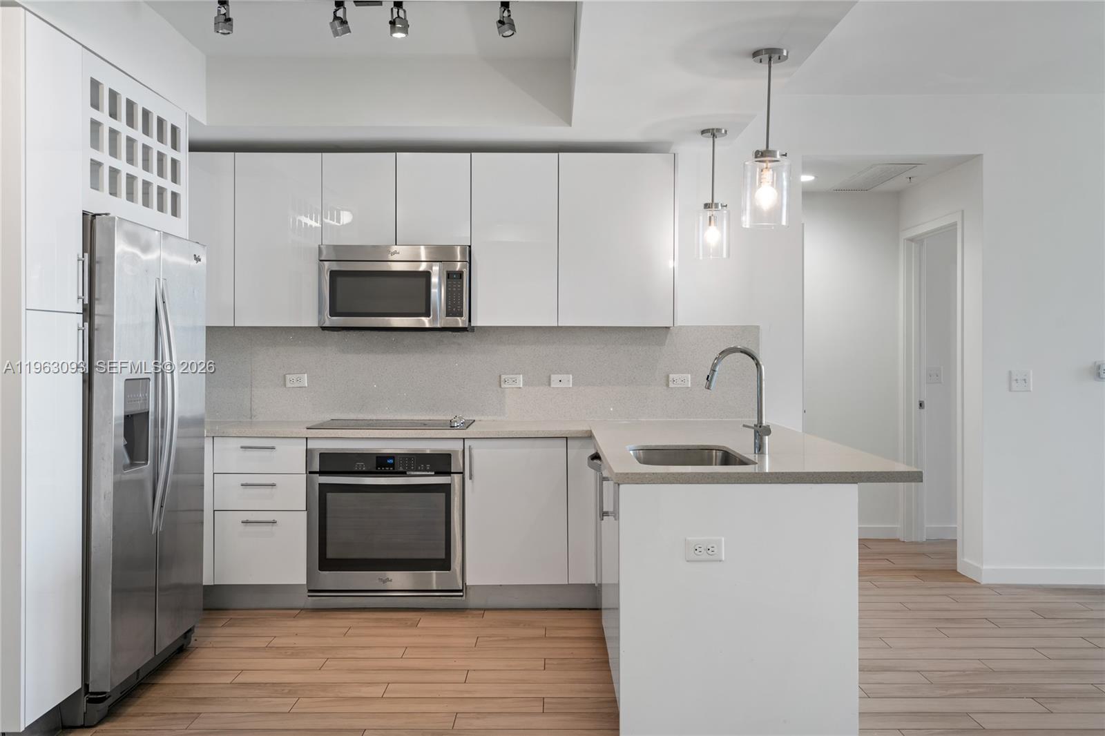 999 SW 1 AVENUE 2411