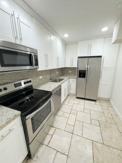 Photo of 20505 E Country Club Dr #135, Aventura, FL 33180 (MLS # A11906558)