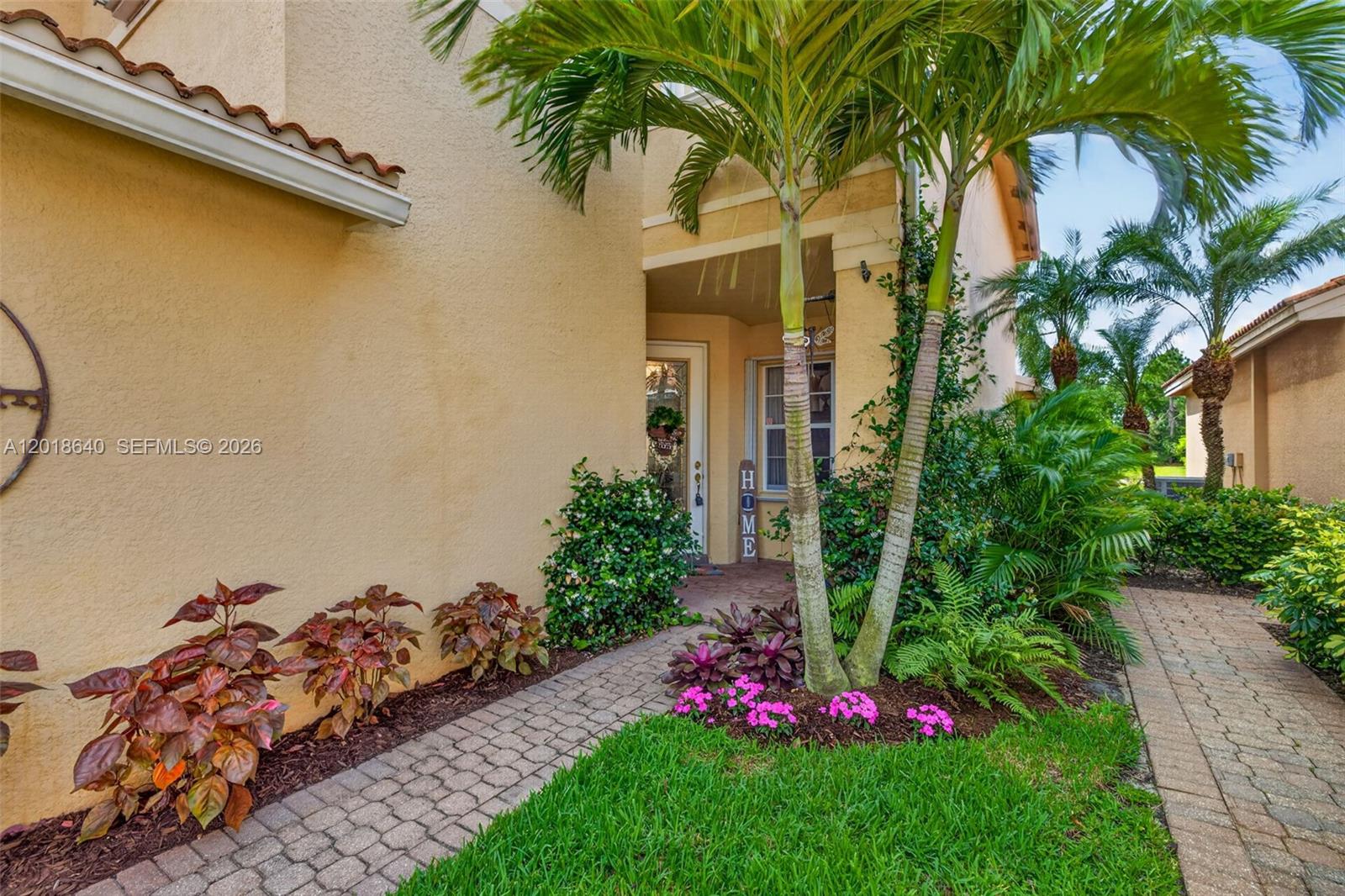 10284 Crepe Jasmine LN