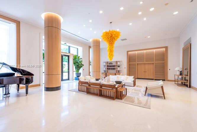 GRAND BAY RESIDENCES COND - Residential Lease