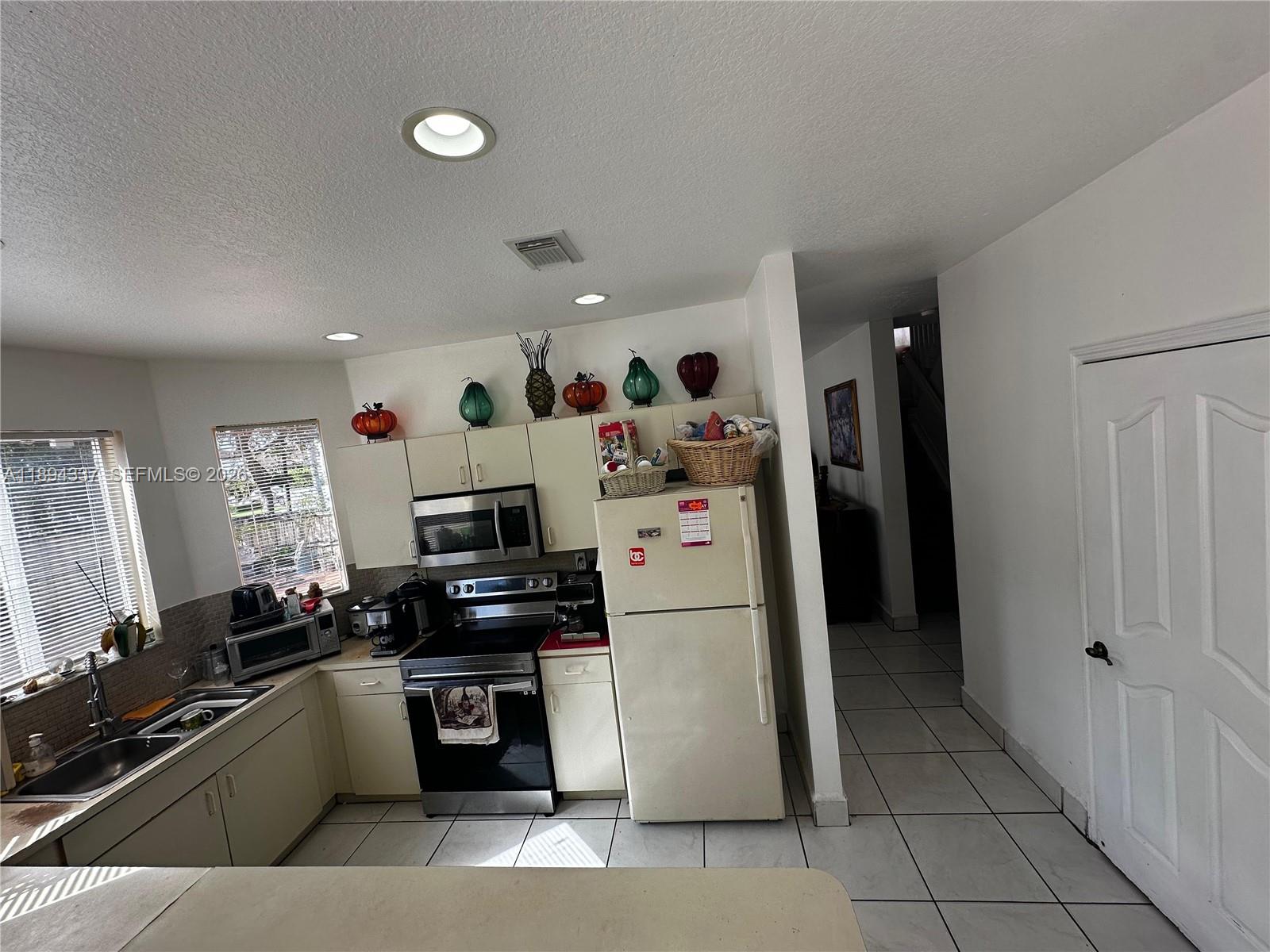 MILON VENTURE - Residential