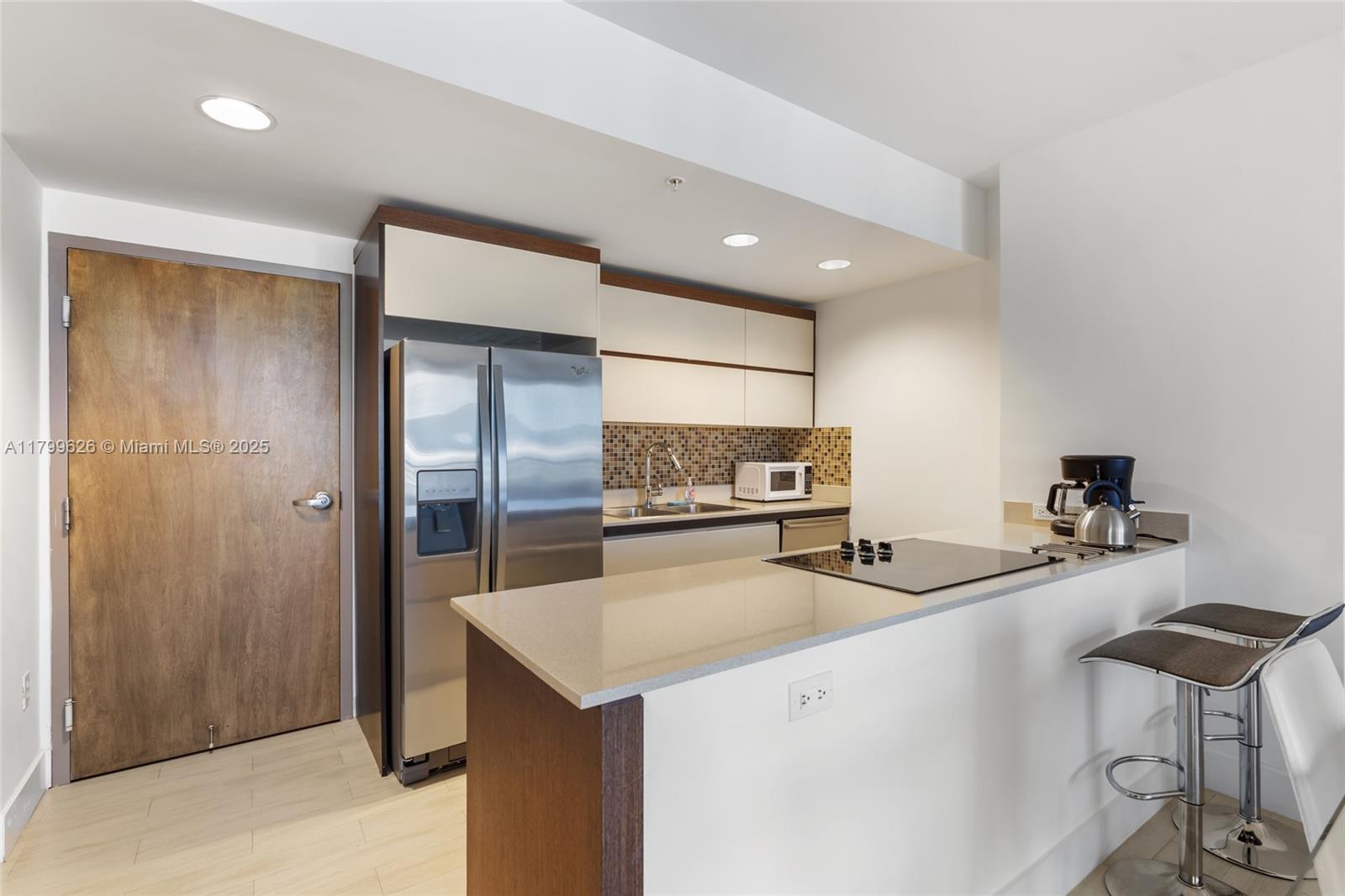 2155 Washington 401