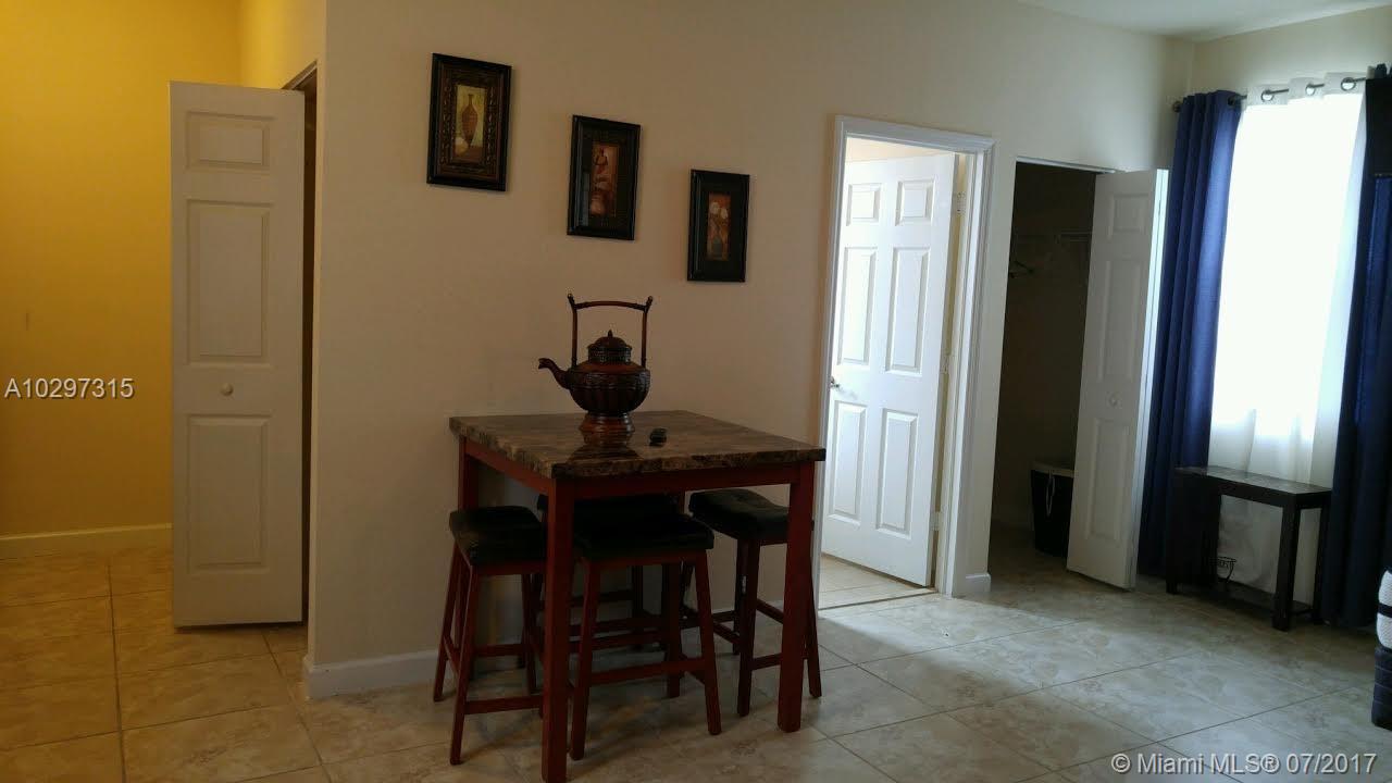 Kendall Square - Residential Lease