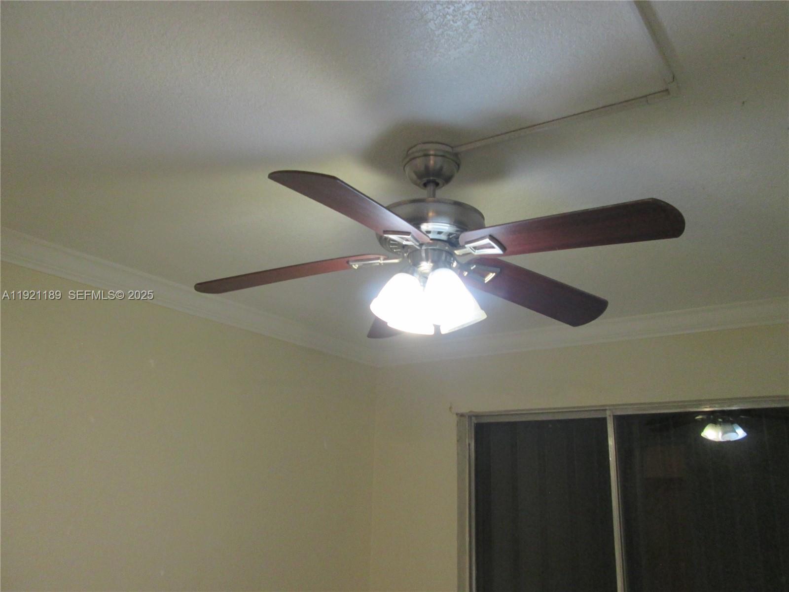 LOS PALACIOS BY MIAMI LAK - Residential