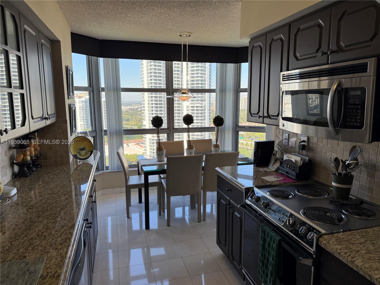 MYSTIC POINTE CONDO NO TH - Residential