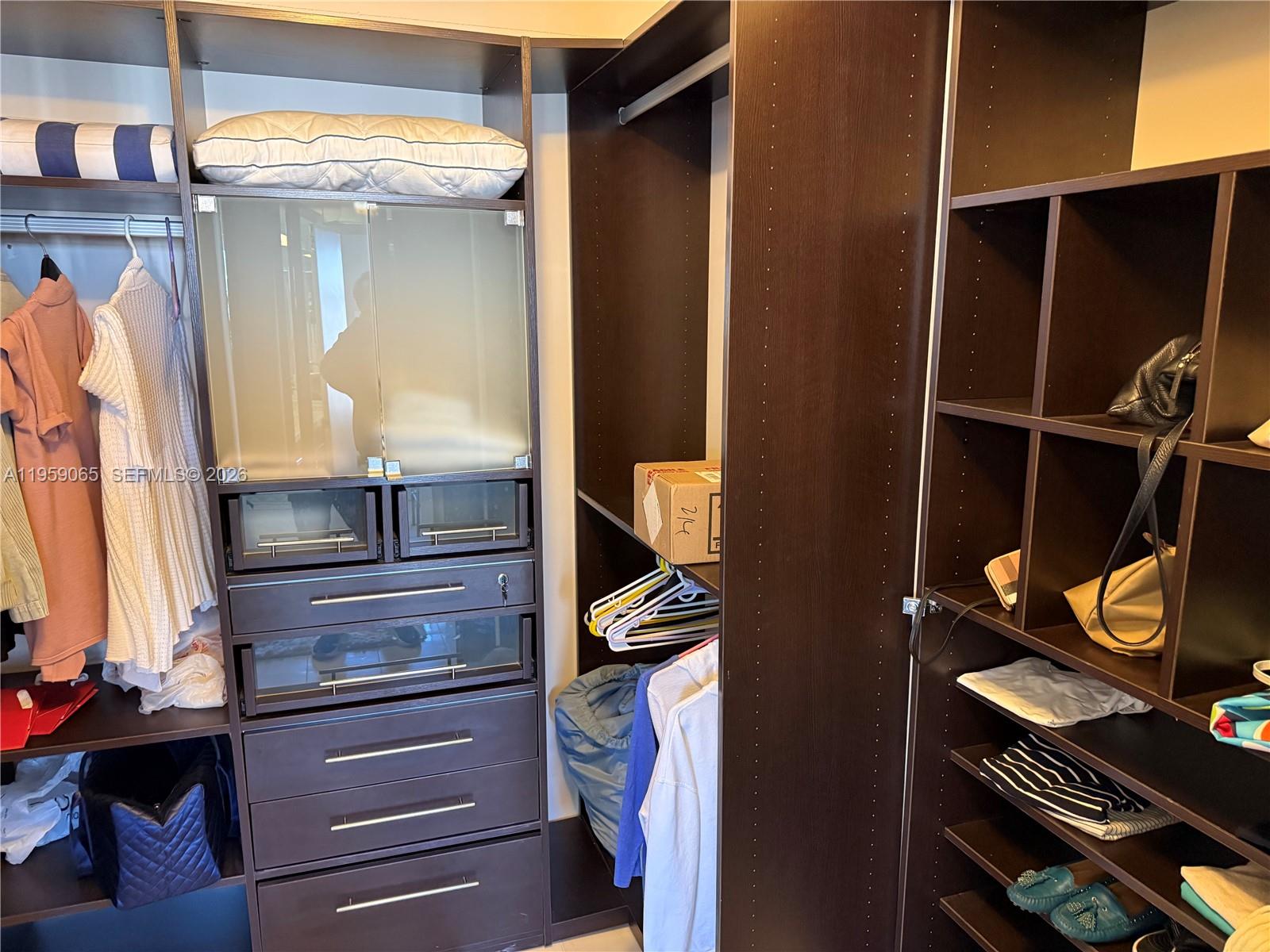 MYSTIC POINTE CONDO NO TH - Residential