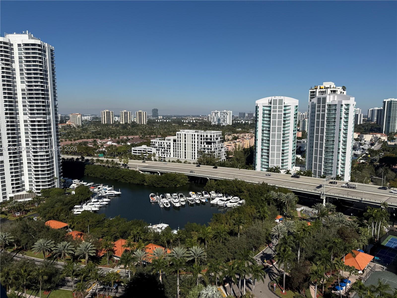 MYSTIC POINTE CONDO NO TH - Residential