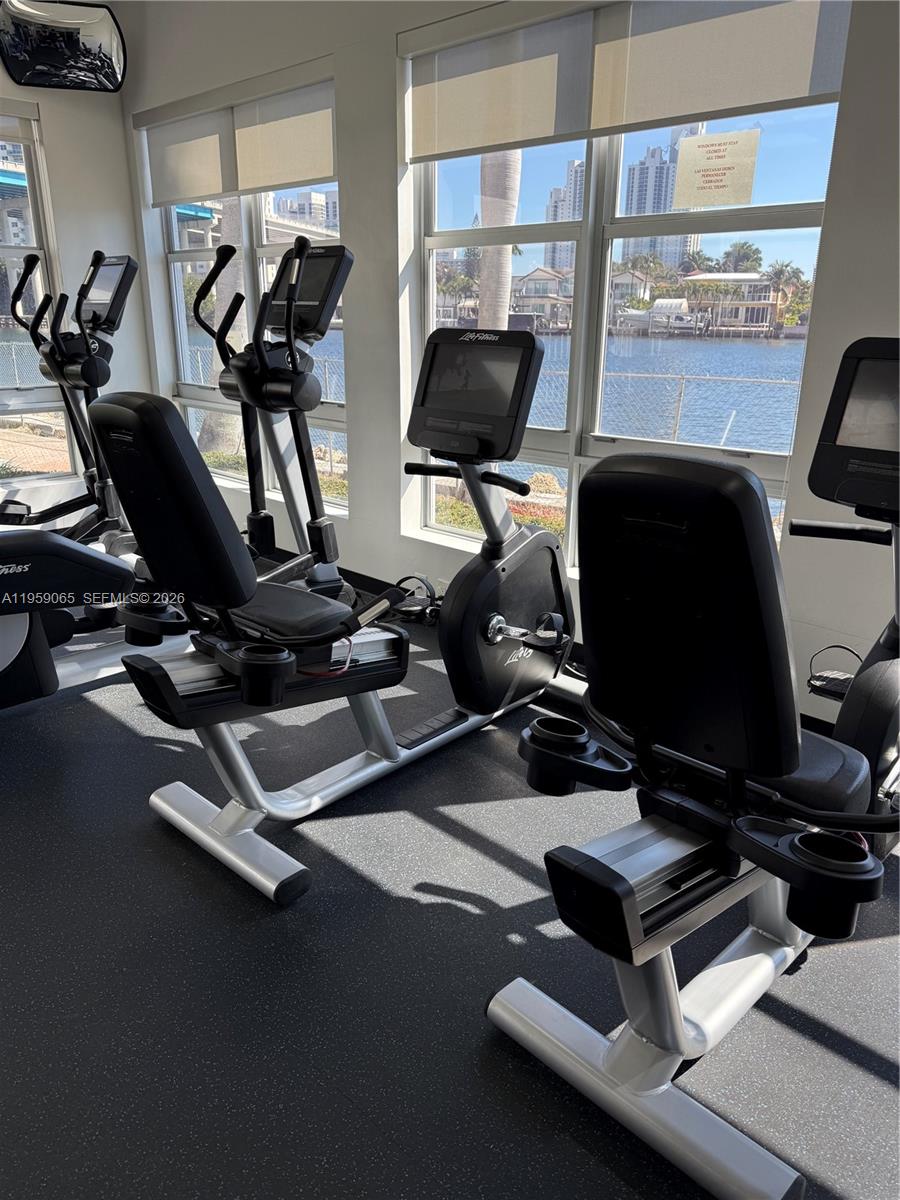 MYSTIC POINTE CONDO NO TH - Residential